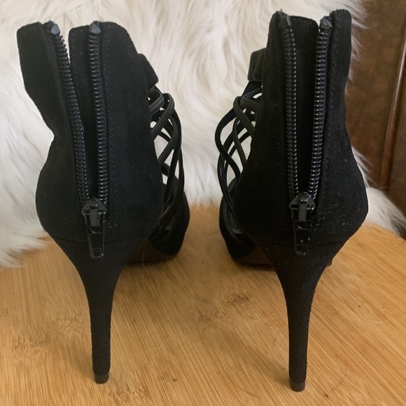 Laura Scott | Black Zipper Strappy Slip On Peep Toe Heels 10M NWOT - Picture 13 of 16